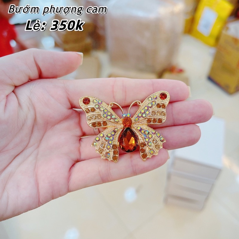 charm bướm phượng