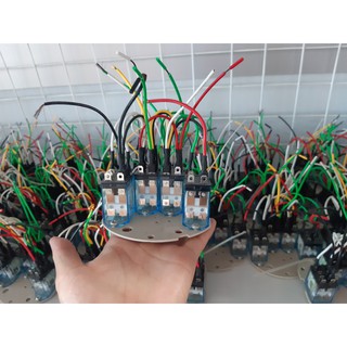 Phụ tùng cửa cuốn four pcs replay with wire