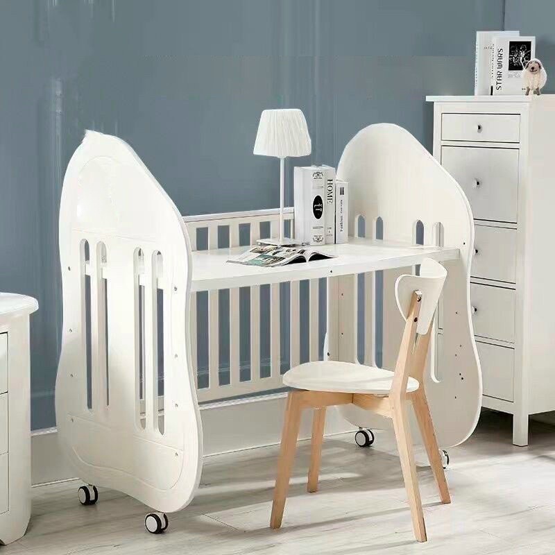 Nôi cũi gỗ đa năng phong cách Âu tặng màn phủ cho bé từ sơ sinh đến lớn