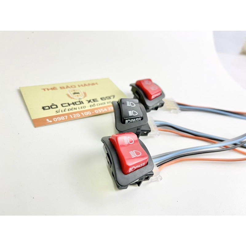 Công tắc Passing Honda lắp đa số các dòng xe Honda. Độ bền lên đến 3 năm