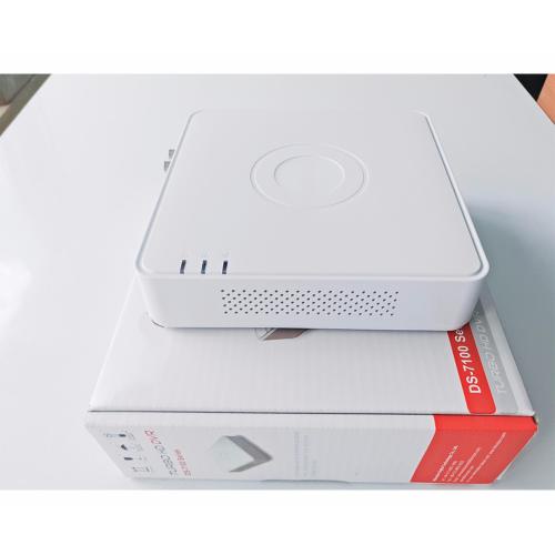 Đầu ghi hình camera IP 4 kênh HIKVISION DS-7104NI-Q1 - Hàng chính hãng