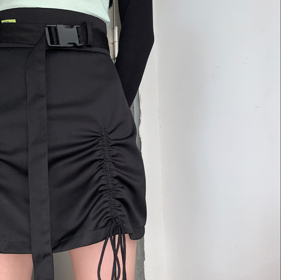 Chân Váy Lưng Cao Xếp Li Kèm Nịt Tôn Dáng