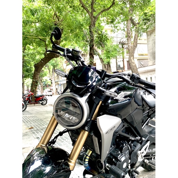 [ Mão Kính Chắn Gió Kiểu Ducati cho Honda CB300r và CB150r ]