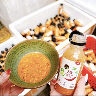 Chai sốt chấm đỏ tiêu xay siêu ngon phù hợp chấm đồ nướng , hải sản,….