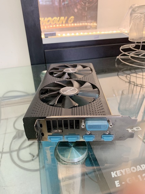 [Mã ELCLXU9 hoàn 10% xu đơn 400K] Card đồ hoạ Sapphire Amd Rx 580 8gb pluse Hàng chính hãng | BigBuy360 - bigbuy360.vn