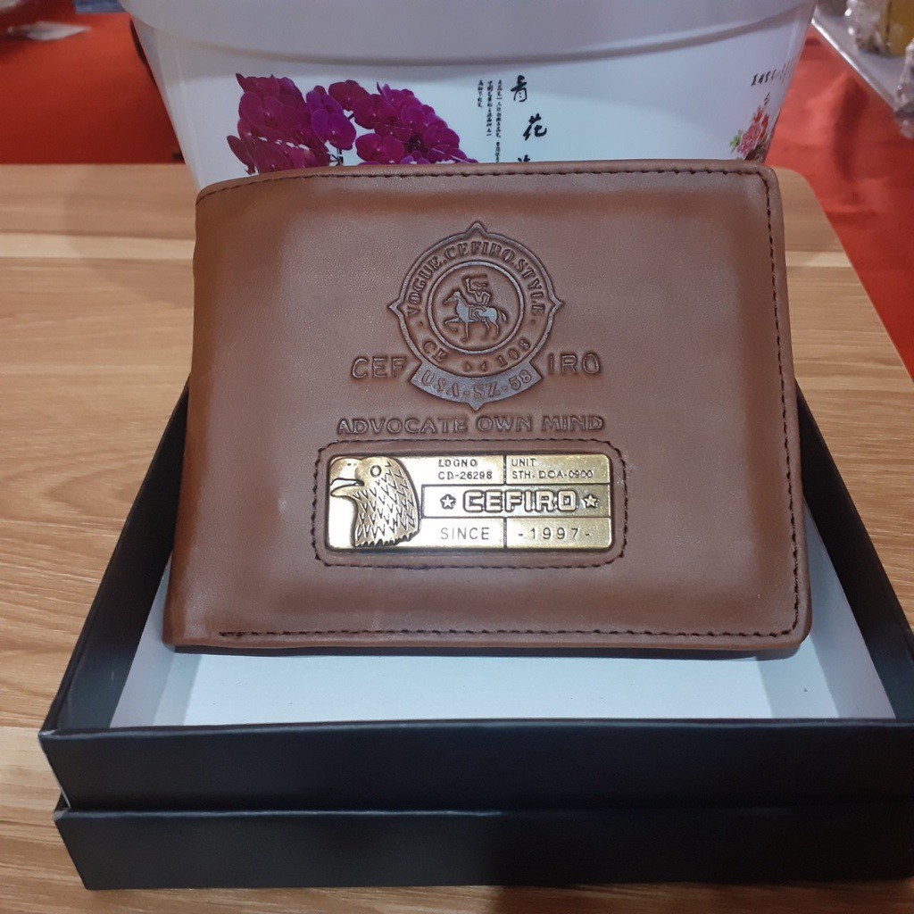 Ví Da Nam Chất Da Bò Cao Cấp Kiểu Dáng Sang Trọng Trẻ Chung