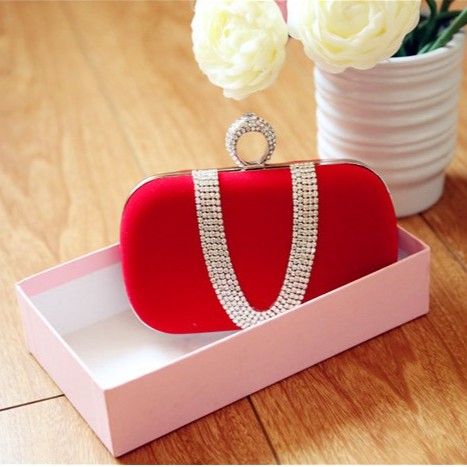 Cốp nhung - Clutch nhung đi tiệc siêu sang Dài 18 CM X Cao 6 CM, đựng vừa điện thoại, son môi