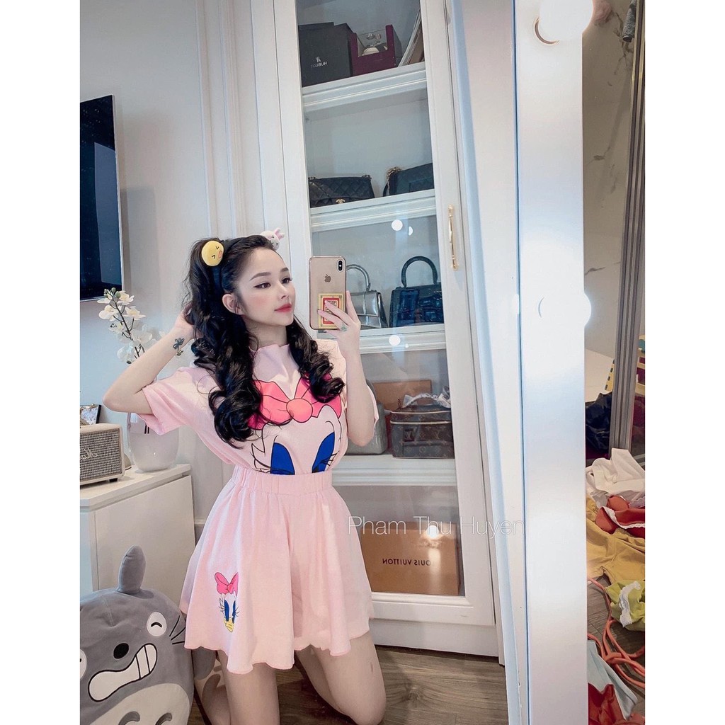 BỘ ĐÙI HÌNH VỊT - GẤU - MICKEY CHO NỮ - BỘ MẶC NHÀ ÁO HOẠT HÌNH QUẦN ĐÙI VIỀN BÈO 5 MÀU HOT | BigBuy360 - bigbuy360.vn