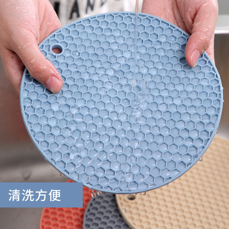 Thảm tròn silicon chịu nhiệt dùng để lót bàn ăn tùy chọn màu sắc