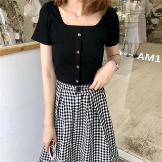 Áo thun gân cổ vuông da403