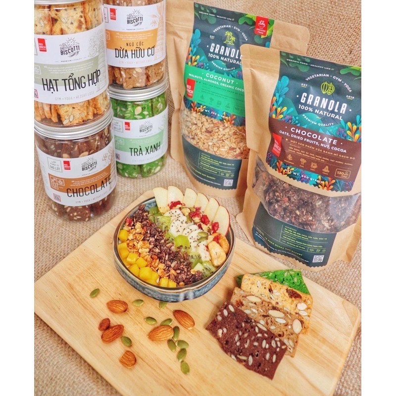 Combo ăn kiêng 1 hộp bánh Biscotti 250g + 1 gói Granola 250g Gạch Đỏ