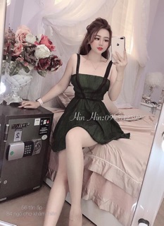 váy 2dây hở lưng nơ sau