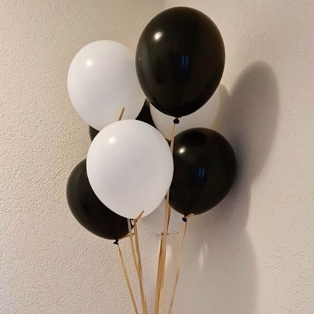Set 20 Bong Bóng Cao Su 10 Inch Màu Trắng Đen Trang Trí Tiệc
