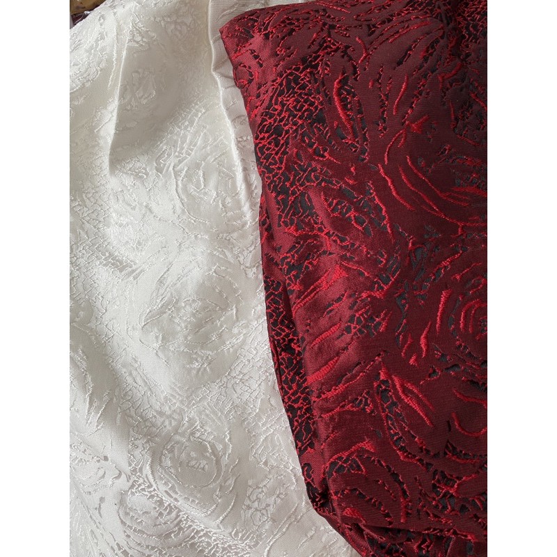 Đầm dự tiệc cổ vuông tay phồng gấm xẻ đùi siêu hot | BigBuy360 - bigbuy360.vn