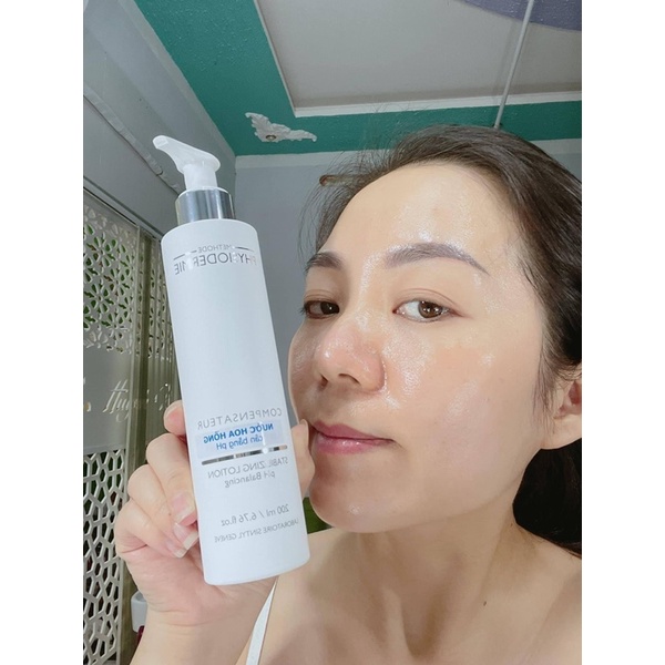 Nước hoa hồng se khít lỗ chân lông , ngừa mụn Physiodermie