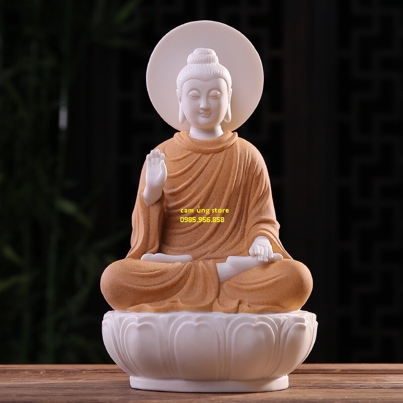 Tượng phật thích ca áo vàng có vầng hào quang - tượng gốm trung quốc sắc nét thẩm mỹ cao