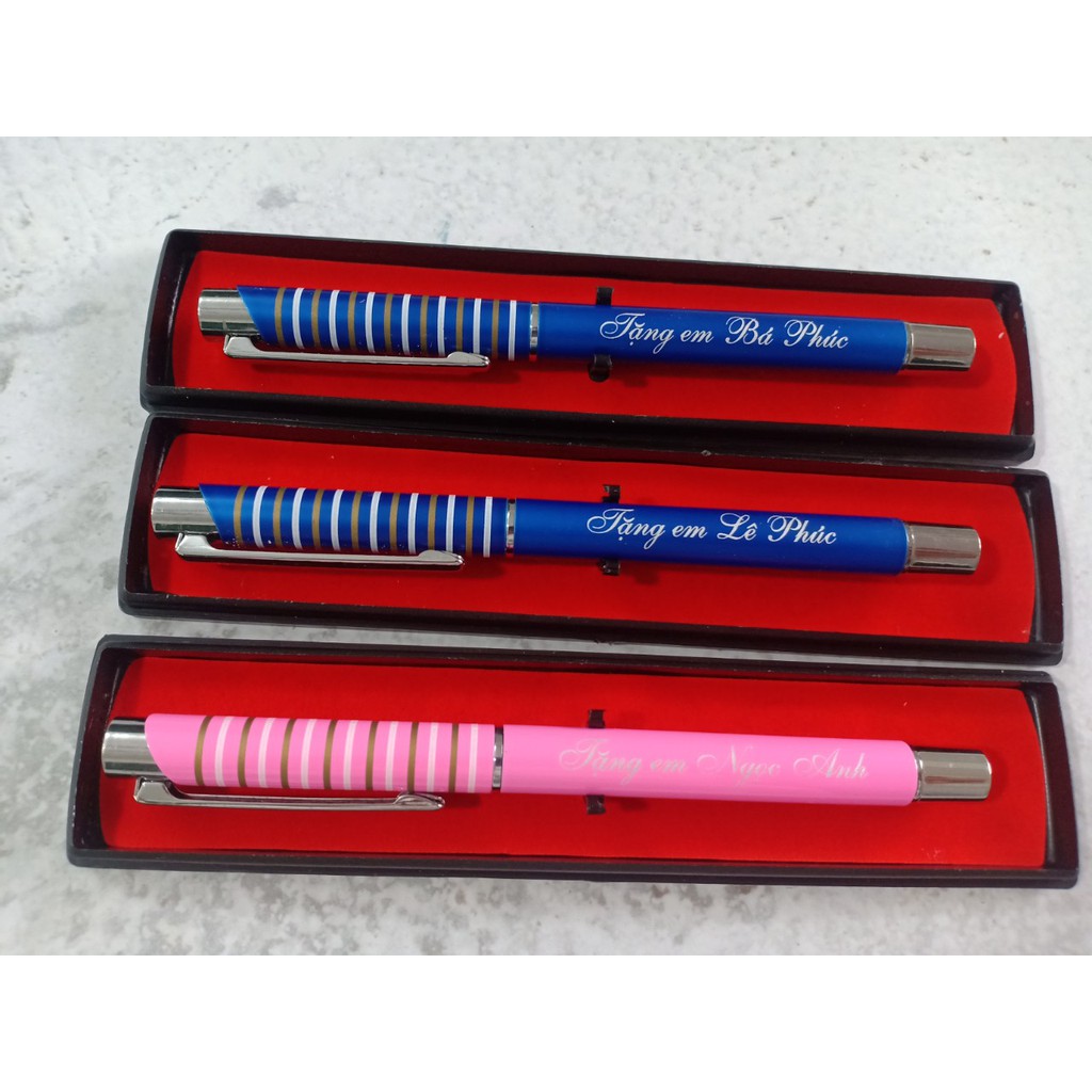 Hộp đựng bút máy bằng nhựa