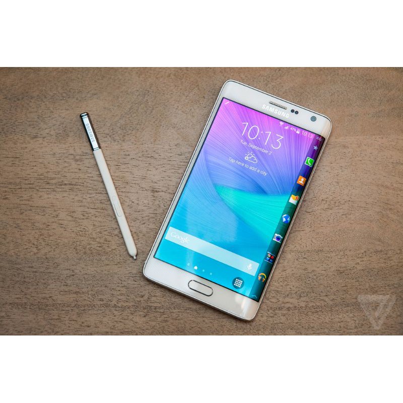 Điện thoại thông minh Samsung galaxy note edge.