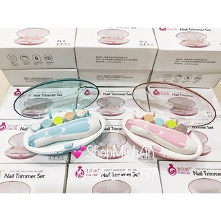 Máy cắt mài dũa móng cho trẻ sơ sinh .