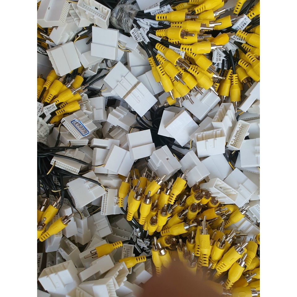 MẶT DƯỠNG LẮP MÀN HÌNH ANDROID CHO XE FORD FIESTA 2009-2017 KÈM JACK NGUỒN