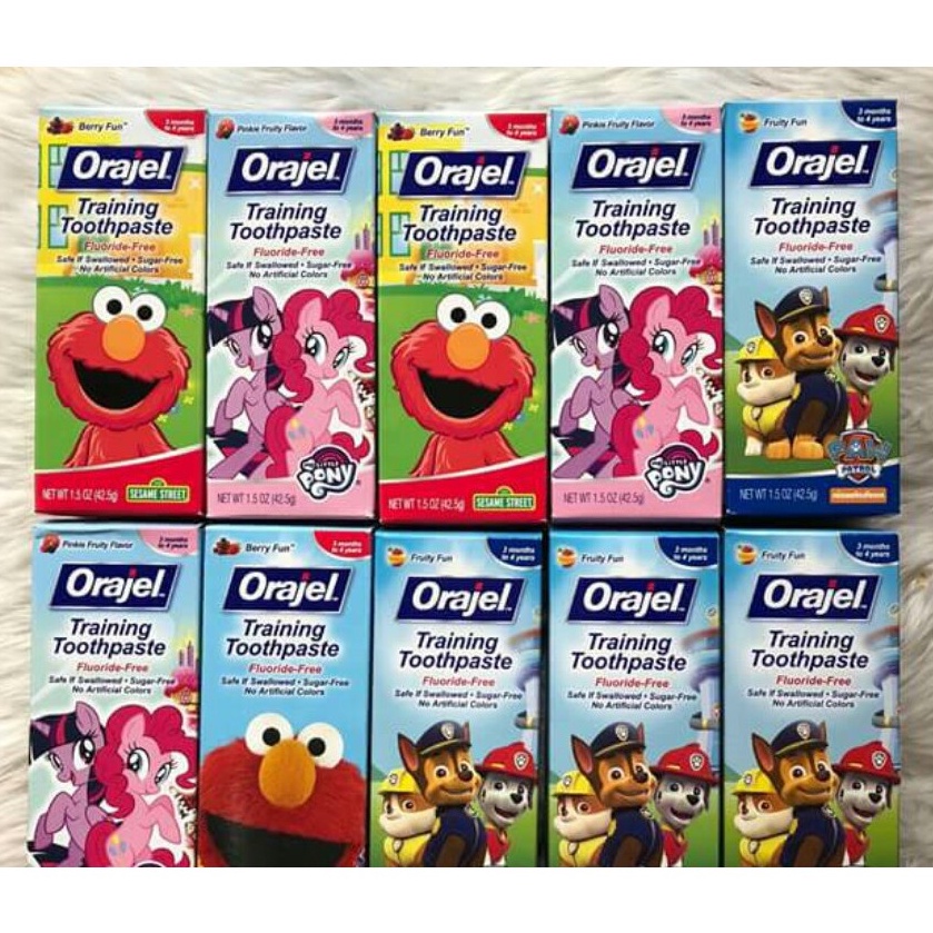 Kem đánh răng nuốt được Orajel Mỹ