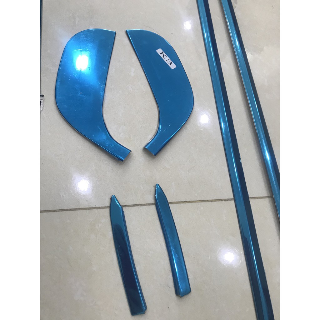 Bộ ốp nẹp viền chân kính xe Kia K3 , Kia Cerato 2012-2018 8 chi tiết