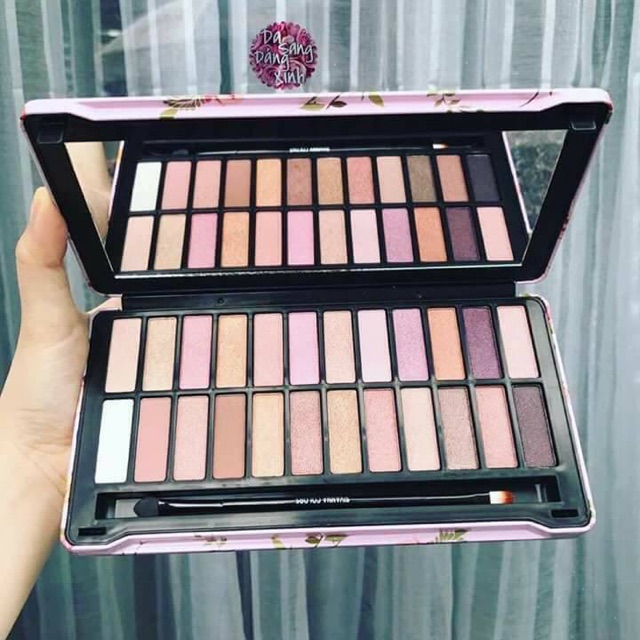 PHẤN MẮT SIVANA COLORS MAKEUP STUDIO DARK SMOKY