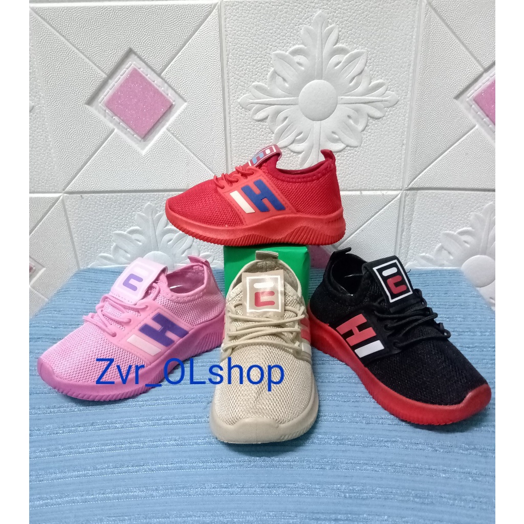 Giày Thể Thao Nam Nữ Nhập Khẩu Size 22-26