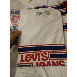 Áo thun levis