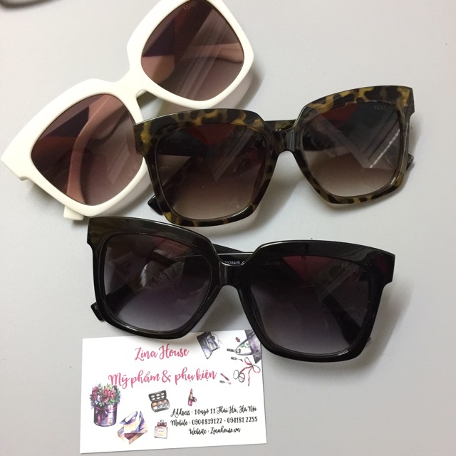 Kính râm thời trang các màu