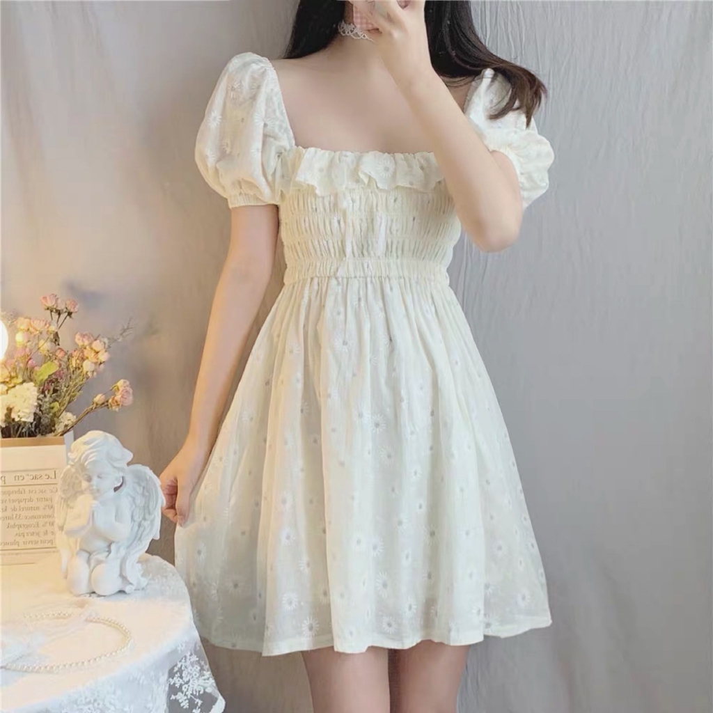 Đầm form chữ A dễ thương xinh xắn
