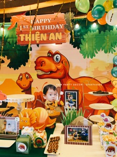 Chibi để bàn trang trí sinh nhật cho bé