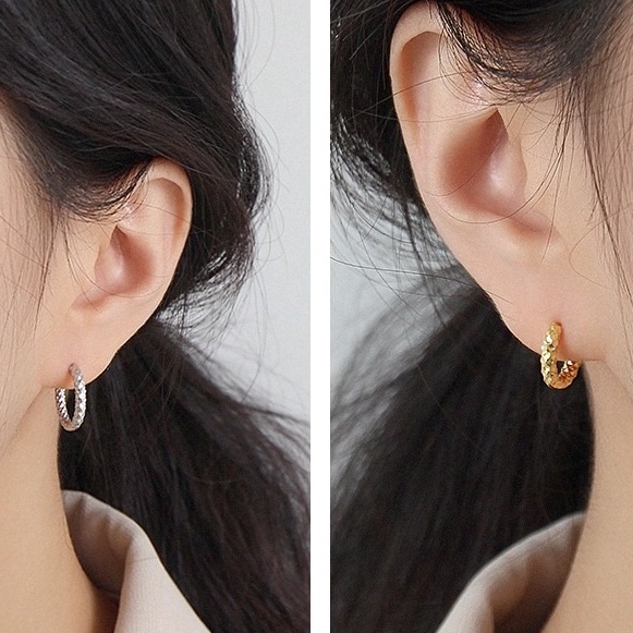 KHUYÊN TAI BẠC CALLA - Nhám l E014