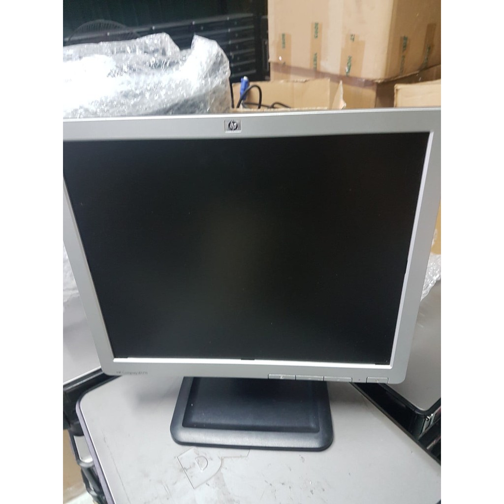 Màn hình HP 17 inch ,hình ảnh thực đẹp xuất sắc | BigBuy360 - bigbuy360.vn