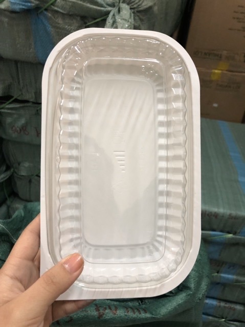 100 Hộp nhựa sushi HT17 dùng 1 lần đế đen | BigBuy360 - bigbuy360.vn