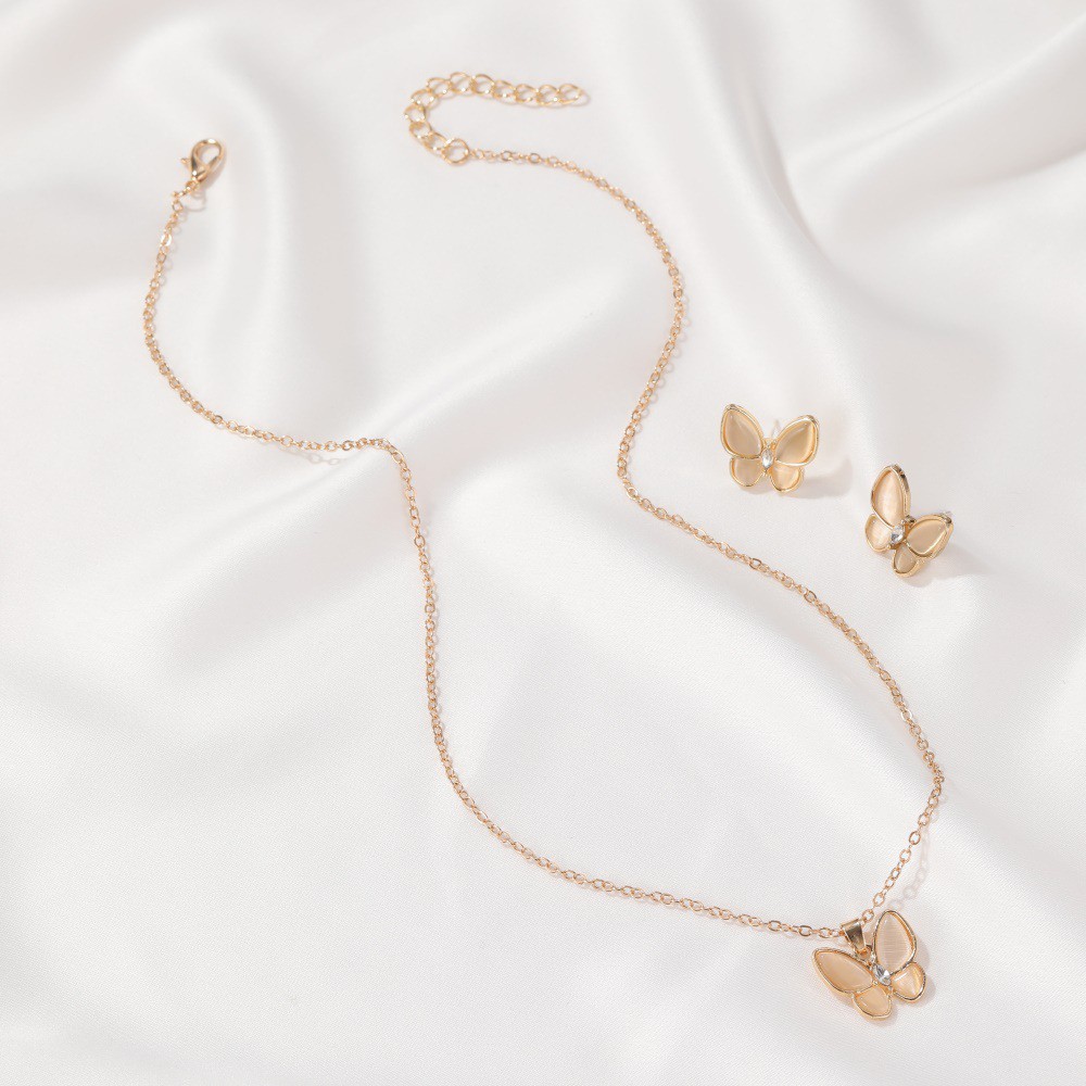 Bộ Dây Chuyền Và Bông Tai Hình Bướm Đính Đá Trắng Cho Nữ