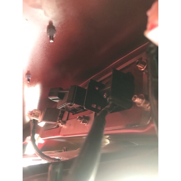 ỐP BẢO VỆ CAM LÙI MAZDA 3