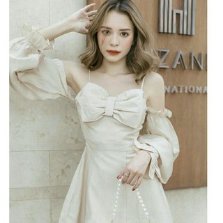 Đầm nơ trễ vai dễ thương