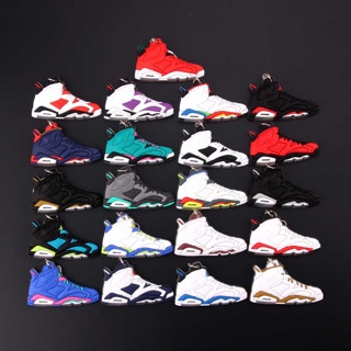 Móc khoá giày sneaker