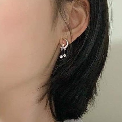 Khuyên tai bạc khuyên Trăng Sao tua dua xinh xắn