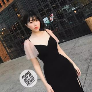 Đầm body phối lưới xẻ đùi
