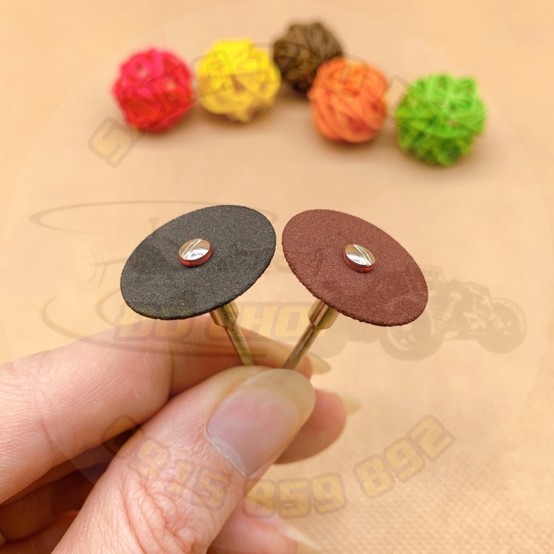 Hộp 36 đá cắt mài mini + 2 thanh trục giữ đá. Dùng cho máy khoan mài cắt cầm tay mini