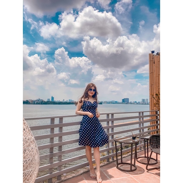váy chấm bi cúp ngực