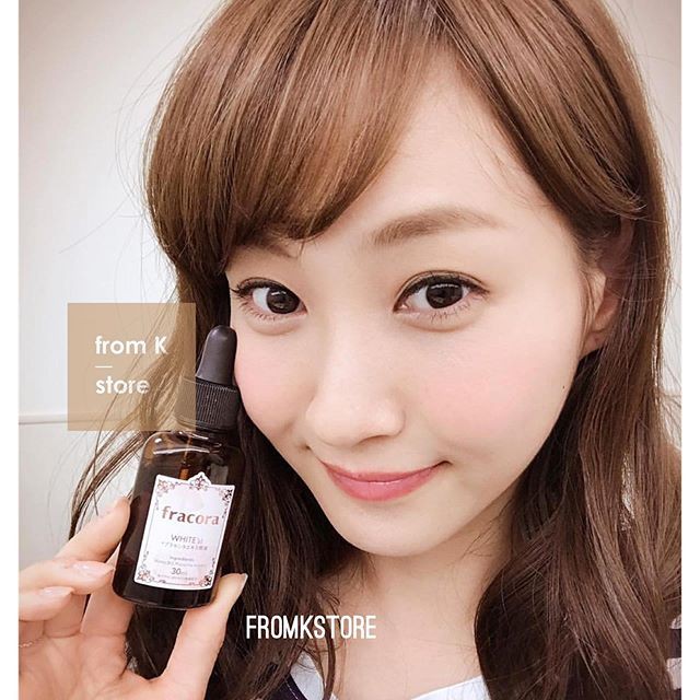 Tinh Chất Làm Trắng Da Fracora White’st Placenta Extract Mềm Mịn Se Khít Lỗ Chân Lông 30 ml Nhật Bản