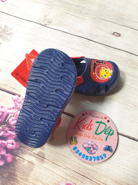 [SALE XẢ KHO]Giày sandal xốp Space Travel siêu nhẹ, êm chân cho bé 1-5 tuổi