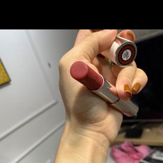 Son nâu cam đất