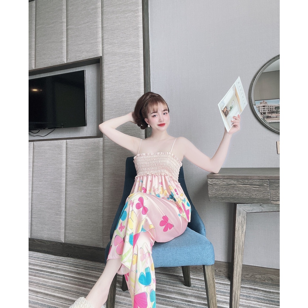 Bộ lụa hai dây hoạ tiết lạ mắt, xinh xắn