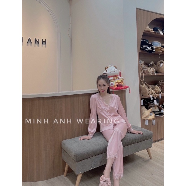 Set Pijama Lụa Dài Tay Tiểu Thư - Bộ Mặc Nhà Sang Chảnh Nhẹ Nhàng- Lụa Quảng Châu Cao Cấp CA002 | BigBuy360 - bigbuy360.vn