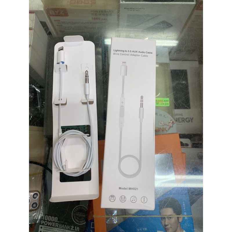 Cáp chuyển âm thanh Lightning to 3.5 AUX Audio MH021