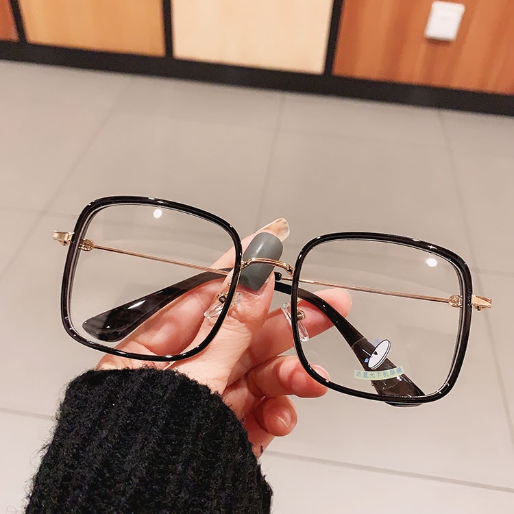 Kính mát gọng hồng chống ánh sáng xanh cho nam và nữ